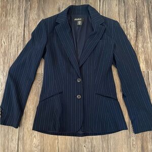 Eddie Bauer Navy Pinstripe Blazer | Tailored Fit | Size 2